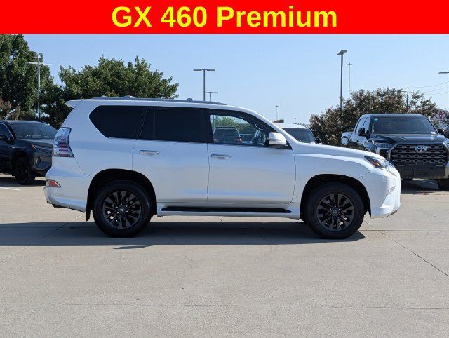 Used 2023 Lexus GX 460 Premium w/ Premium Package AWD/4WD image 4