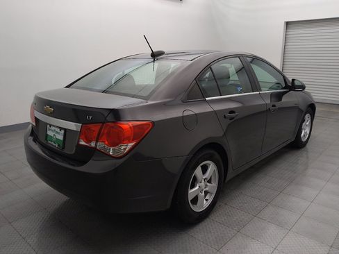 Used 2016 Chevrolet Cruze LT FWD image 9