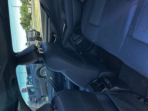 Used 2022 Subaru Outback Wilderness AWD/4WD image 11