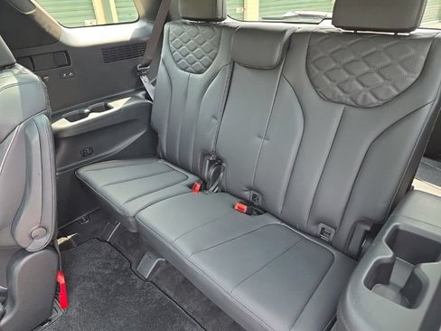 Used 2022 Hyundai Palisade Calligraphy AWD/4WD image 17