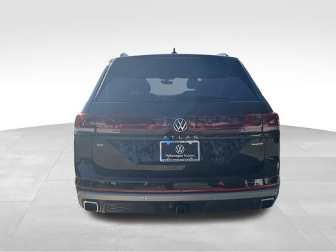 New 2026 Volkswagen Atlas Peak Edition AWD/4WD image 5