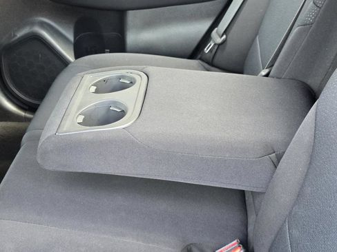 Used 2019 Subaru Legacy 2.5i Premium AWD/4WD image 9
