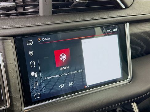 Used 2022 GMC Yukon Denali image 15