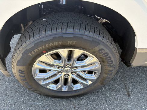 New 2026 Ford F150 King Ranch AWD/4WD image 9