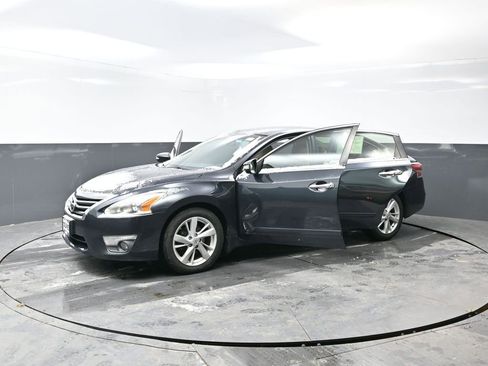 Used 2015 Nissan Altima 2.5 SL w/ Technology Package image 53