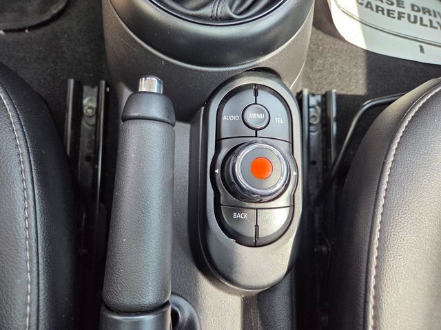 Used 2017 MINI Cooper 2-Door Hardtop FWD image 27