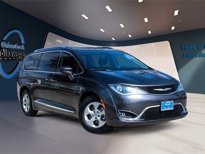 Used 2017 Chrysler Pacifica Touring-L Plus