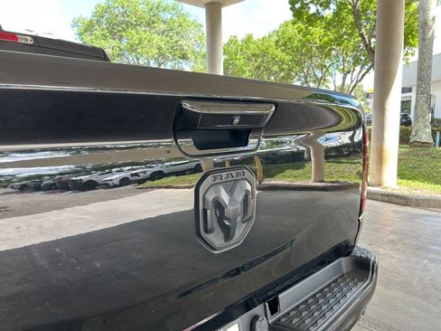 Used 2020 RAM 1500 Laramie image 21