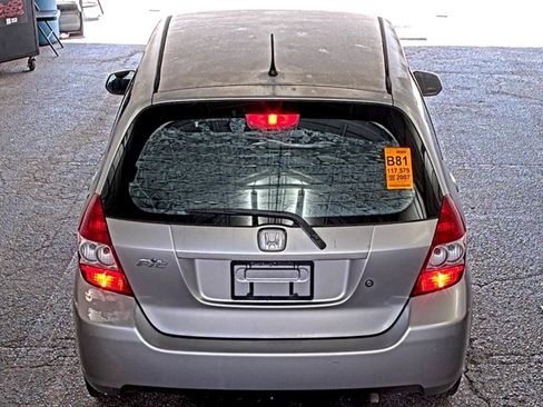 Used 2007 Honda Fit image 3