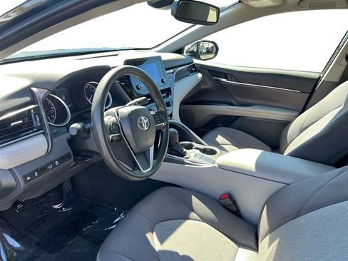 Used 2023 Toyota Camry LE w/ Convenience Package image 12