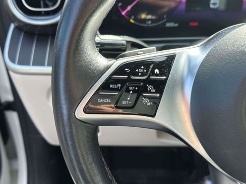 Used 2022 Mercedes-Benz C 300 4MATIC Sedan image 24