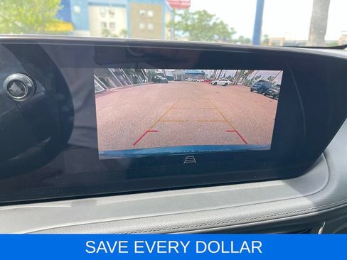 Used 2024 Buick Encore GX Avenir w/ Avenir Convenience Package AWD/4WD image 14