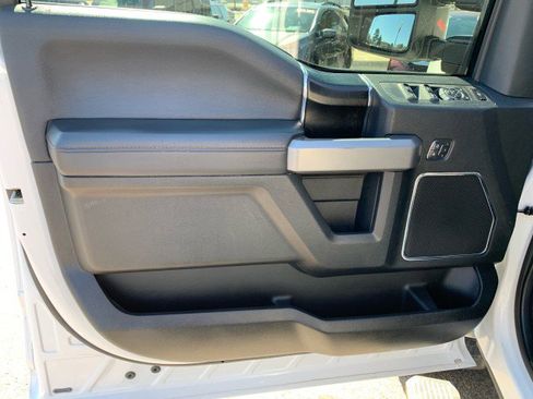 Used 2019 Ford F350 Platinum w/ Platinum Ultimate Package image 12