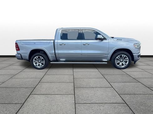 Used 2022 RAM 1500 Limited w/ Body Color Bumper Group AWD/4WD image 6
