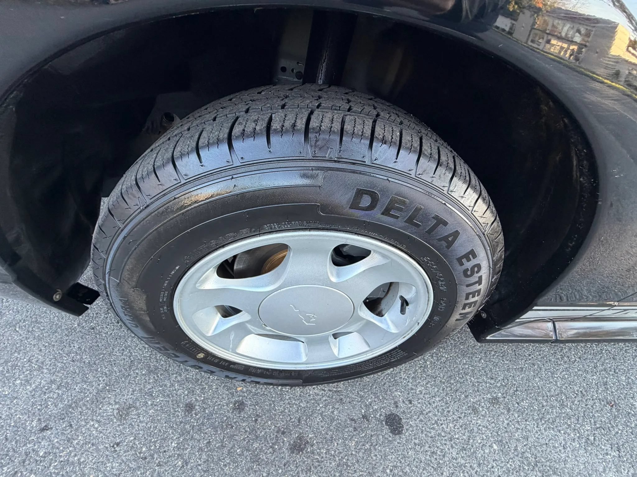 Used 1999 Ford Mustang Coupe RWD image 22