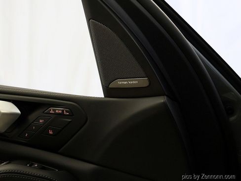 New 2026 BMW X7 xDrive40i image 28