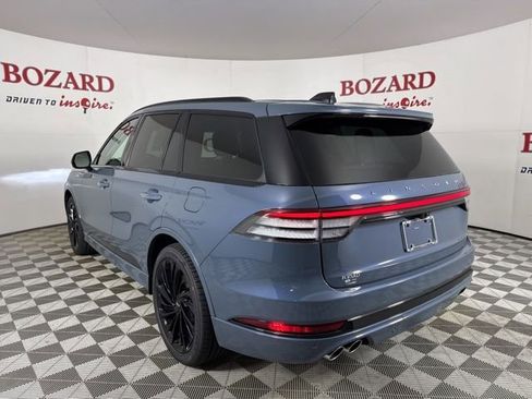 New 2025 Lincoln Aviator Reserve w/ Jet Appearance Package image 5