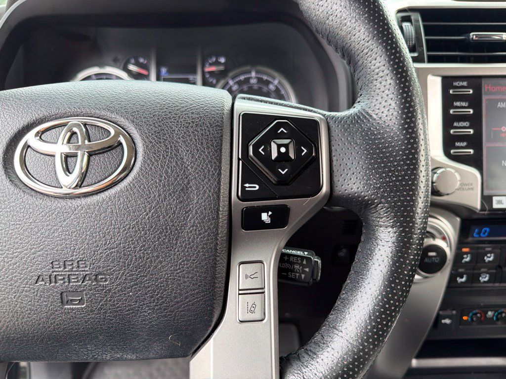 Used 2024 Toyota 4Runner Limited AWD/4WD image 22