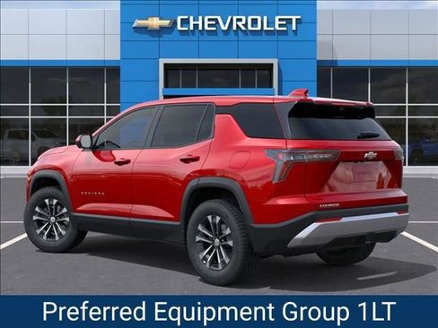 New 2026 Chevrolet Equinox LT w/ Convenience Package II image 3