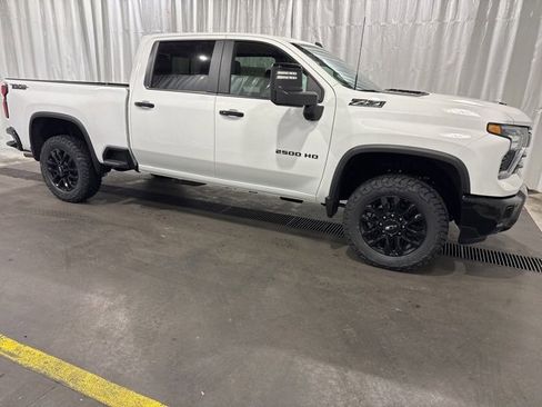 New 2026 Chevrolet Silverado 2500 LT w/ Trail Boss Package image 2