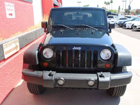 Used 2008 Jeep Wrangler Rubicon AWD/4WD image 3
