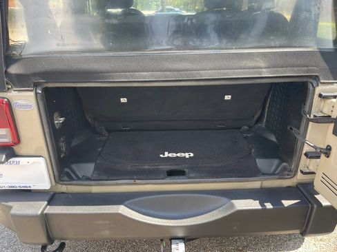 Used 2017 Jeep Wrangler Sport AWD/4WD image 15