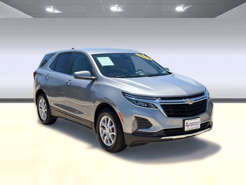 Used 2024 Chevrolet Equinox LT FWD image 7