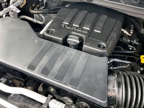 Used 2024 Chevrolet Silverado 1500 RST RWD image 30