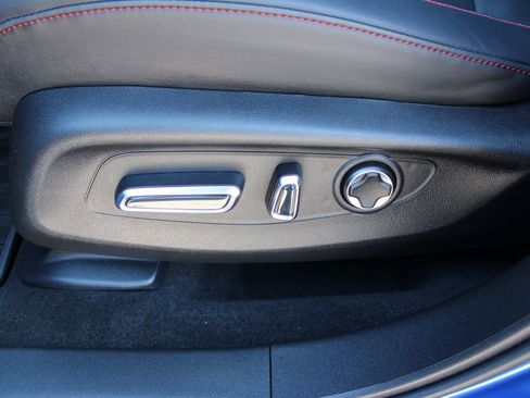 Certified 2025 Acura ADX A-Spec image 30