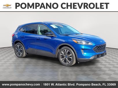 Used 2022 Ford Escape SE w/ SE Sport Appearance Package