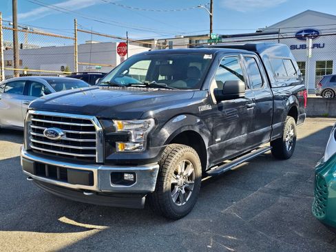 Used 2017 Ford F150 XLT w/ Equipment Group 302A Luxury AWD/4WD image 3