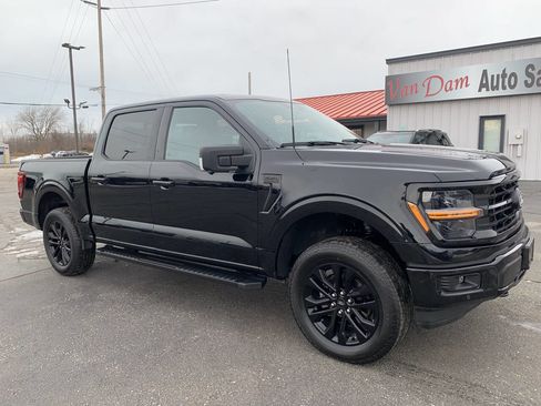 Used 2024 Ford F150 XLT w/ Equipment Group 303A High image 3