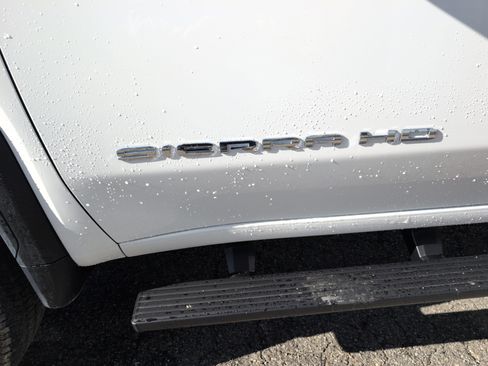 New 2026 GMC Sierra 2500 Pro w/ Convenience Package image 4