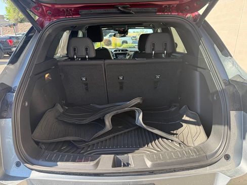 Used 2023 Chevrolet TrailBlazer RS w/ Sun and Liftgate Package AWD/4WD image 28
