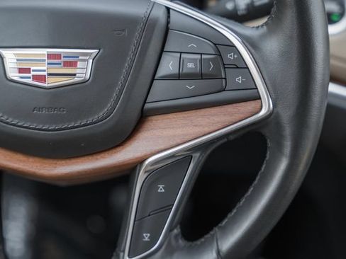 Used 2019 Cadillac XT5 Platinum AWD/4WD image 29
