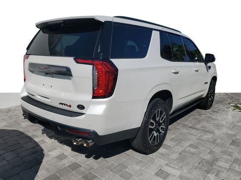 Used 2023 GMC Yukon AT4 w/ Technology Package image 8