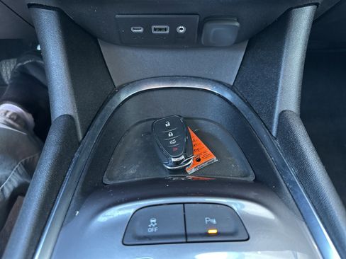 Used 2022 Chevrolet Malibu RS image 22