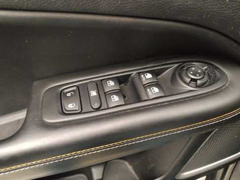 Used 2018 Jeep Compass Latitude w/ Popular Equipment Group AWD/4WD image 27
