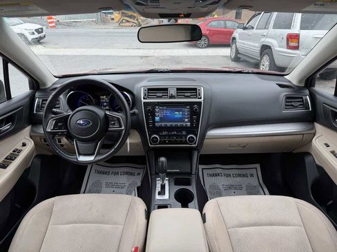 Used 2018 Subaru Outback 2.5i Premium AWD/4WD image 13