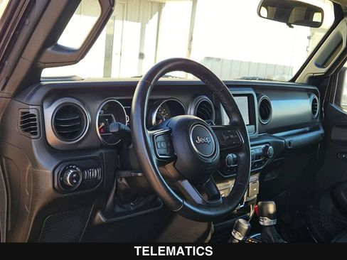 Used 2022 Jeep Gladiator Sport AWD/4WD image 13