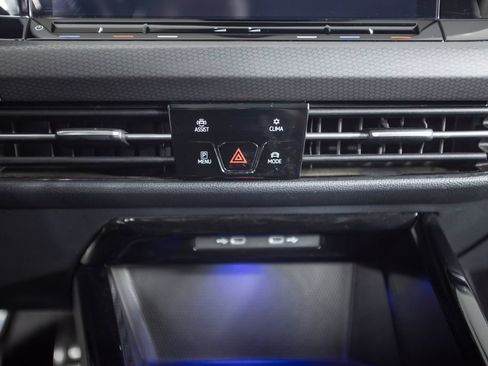 Used 2024 Volkswagen GTI Autobahn FWD image 38