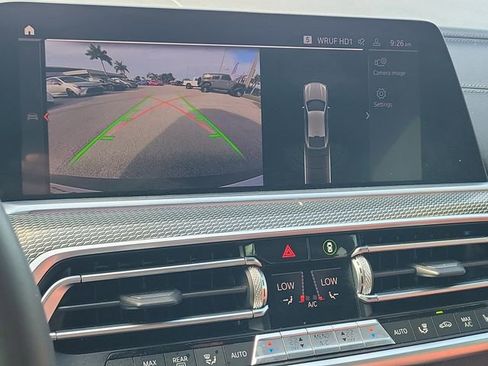 Used 2021 BMW X6 sDrive40i w/ M Sport Package image 30