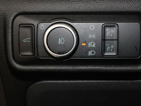 Used 2023 Ford Explorer Limited image 50