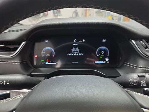 Used 2024 Jeep Grand Cherokee Altitude image 20