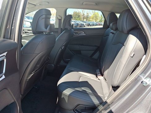 New 2026 Kia Sportage EX image 6