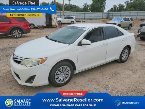 Used 2012 Toyota Camry LE FWD image 1