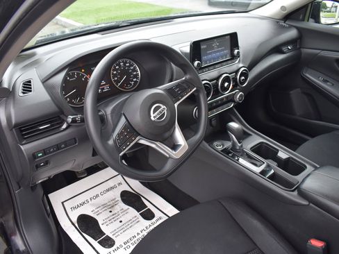 Used 2022 Nissan Sentra S w/ Electronics Package FWD image 24