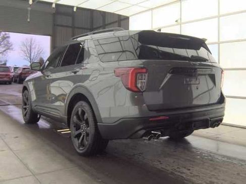 Used 2023 Ford Explorer ST w/ Equipment Group 401A image 8