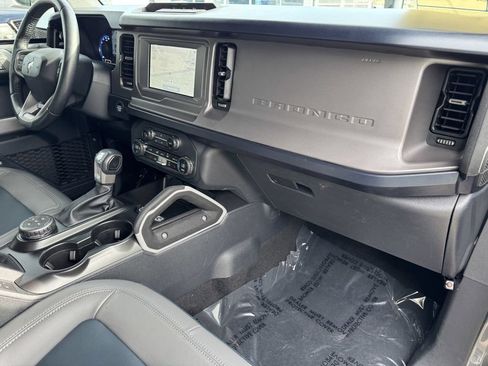 Used 2023 Ford Bronco Outer Banks AWD/4WD image 8