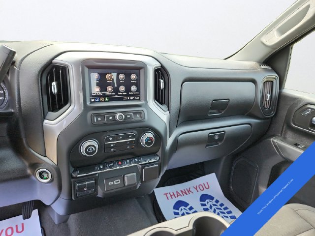 Used 2024 Chevrolet Silverado 2500 Custom w/ Custom Convenience Package AWD/4WD image 18